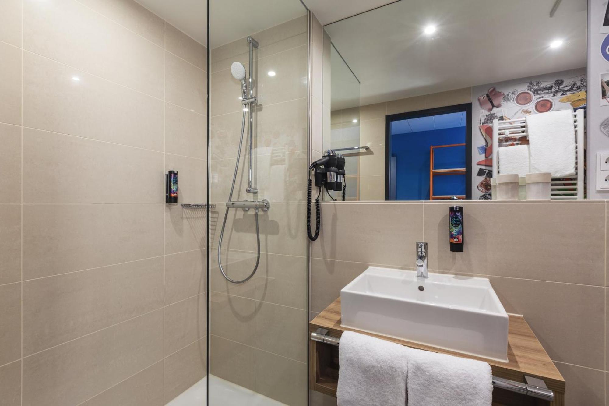 Holiday Inn - The Niu, Belt Frankfurt Eschborn By Ihg Bagian luar foto